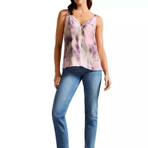 NWT Ted Baker Nethiia V-Neck Cami Top Size 0 / US 2